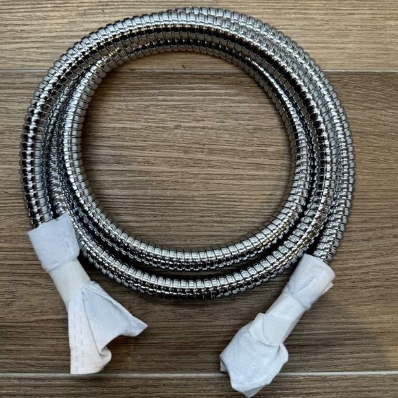 Grohe 26994000 Rotaflex 59" Hand Shower Hose- 1/2" Connection, Starlight Chrome - Picture 2 of 3